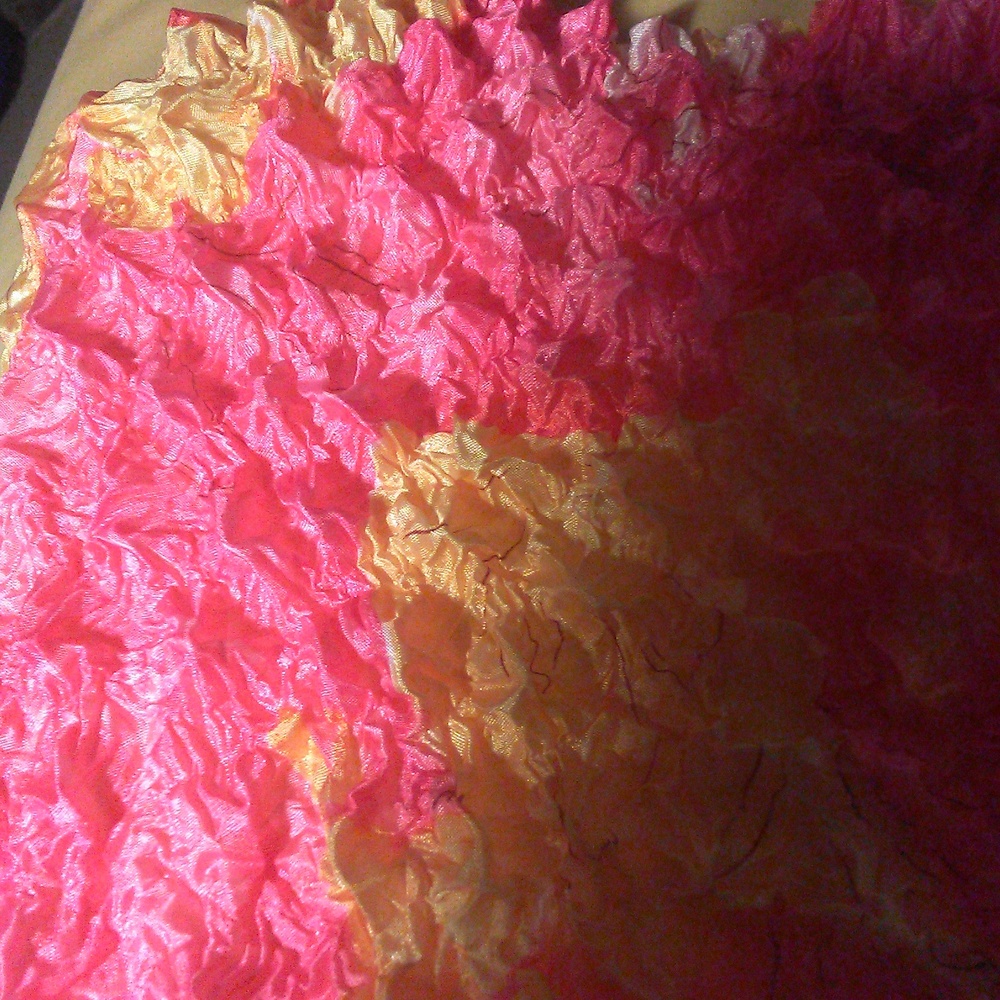 BNWOT VINTAGE POPCORN HALTER TOP LADIES/ MAGIC BUBBLE TOPS THAT EXPAND SATINY - Picture 5 of 7